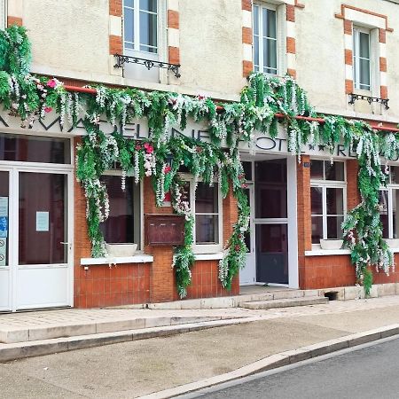 La Madeleine Saint-Benoît-sur-Loire Exterior foto