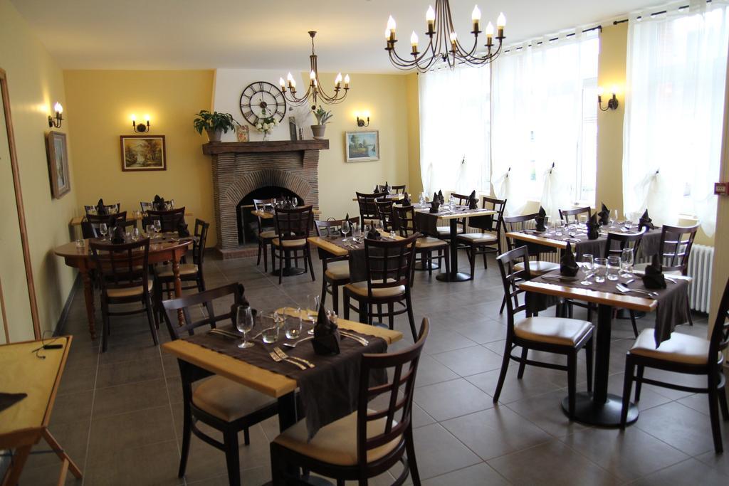 La Madeleine Saint-Benoît-sur-Loire Exterior foto